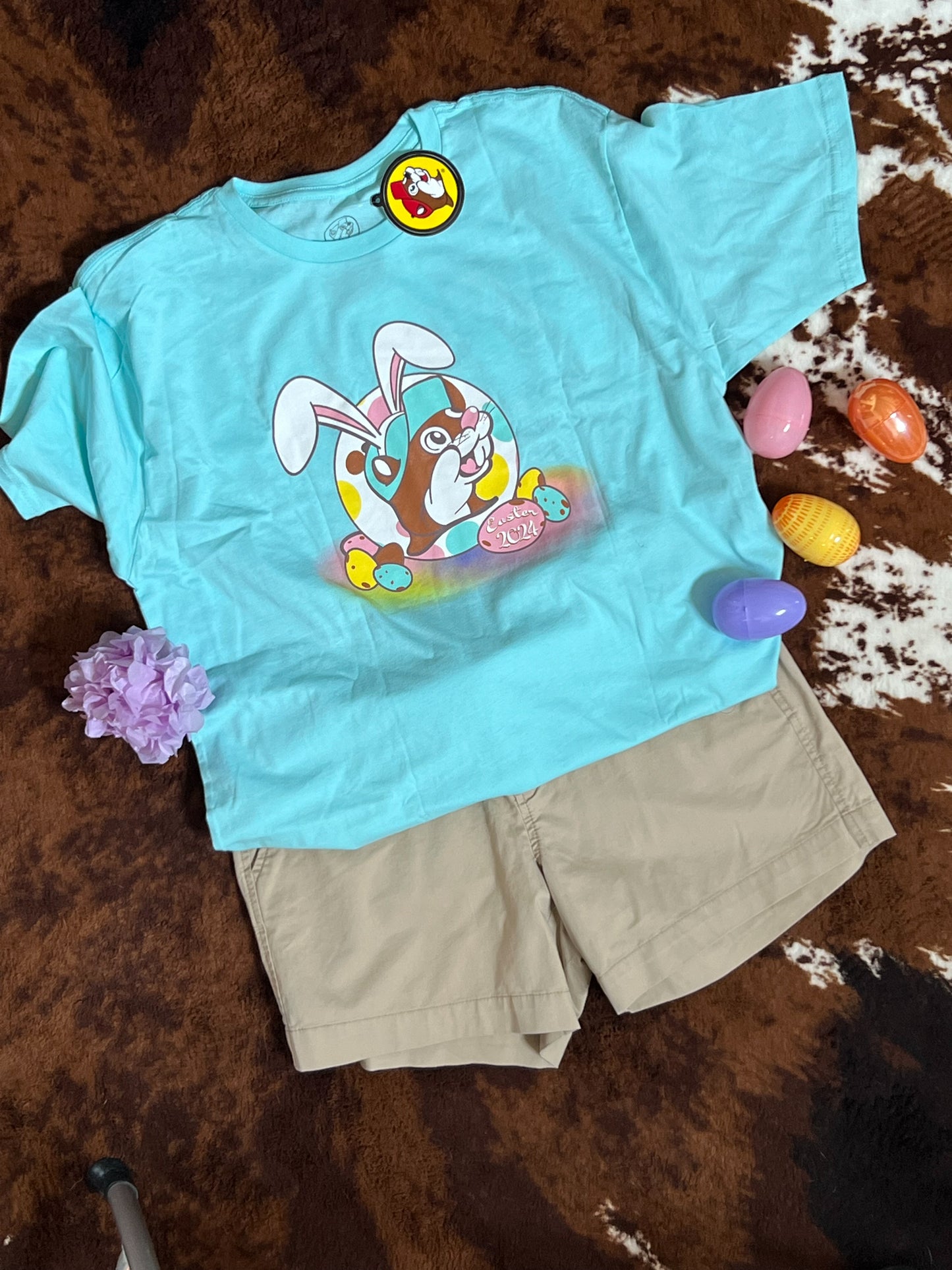 Buc-ee's Easter T-Shirt