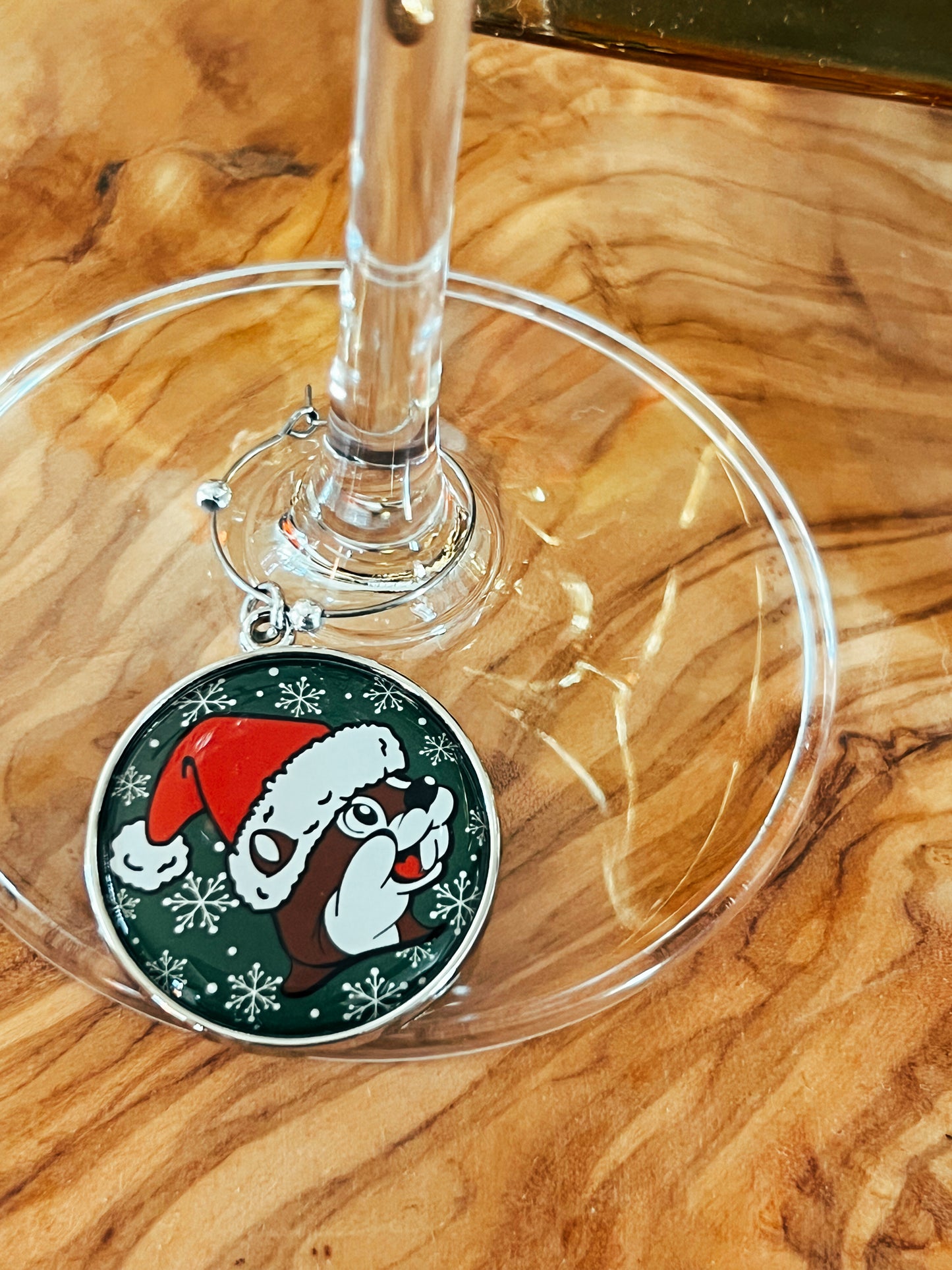 Buc-ee's Christmas Wine Charms; Holiday Gifts; Stocking Stuffer; Wine Lovers